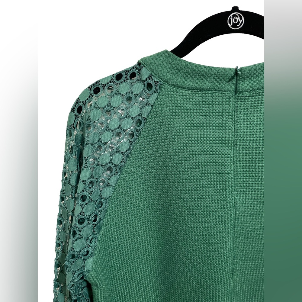 Iwollence Emereld Green Long Sleeve Waffle Blouse Lace Sleeves NWT! Small - Picture 6 of 9